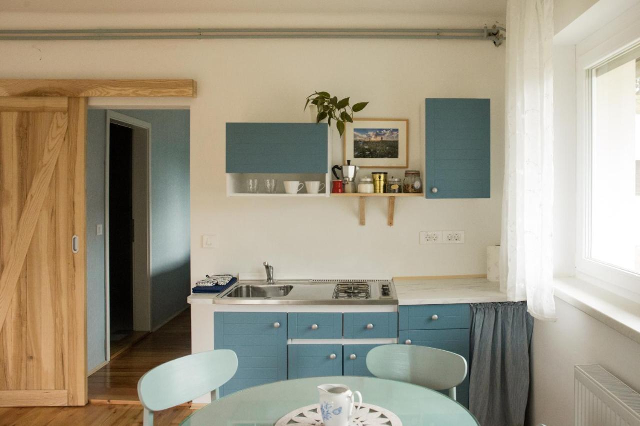 Blue In Green Apartment In Single Trail Park Jamnica Prevalje Esterno foto